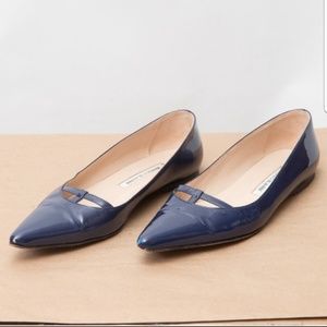 MANOLO BLAHNIK FLATS